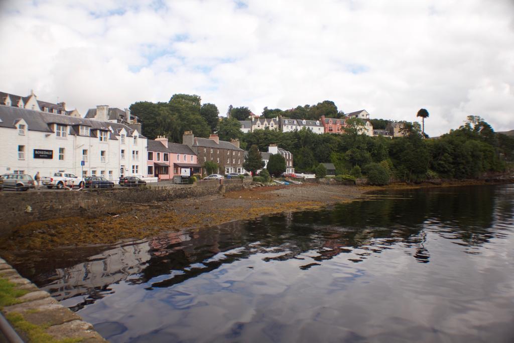 The Apartment Portree Bagian luar foto